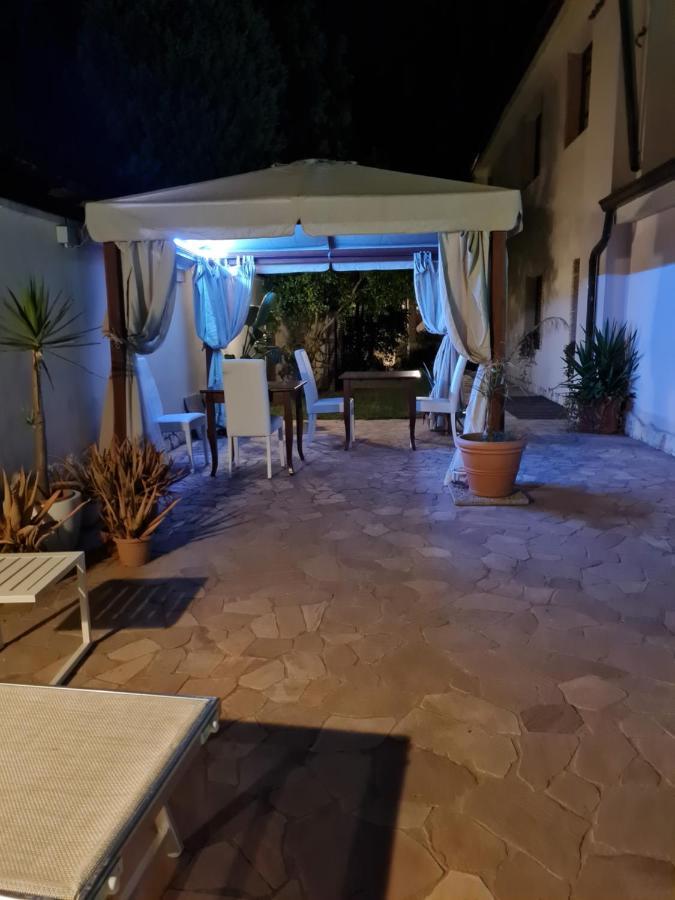 Gentarrubia Panzió Capoterra Kültér fotó